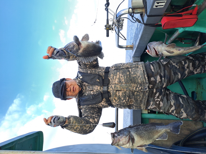 행운호 조황갤러리입니다.